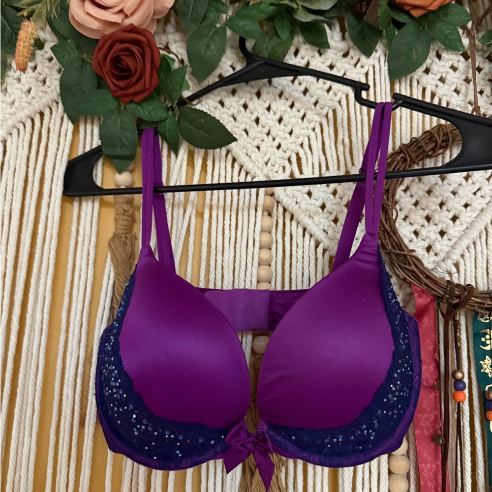 Victoria's Secret Purple and Navy Bra